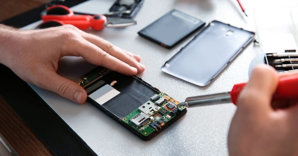 troca de peças e correções de celulares em Ponta Grossa